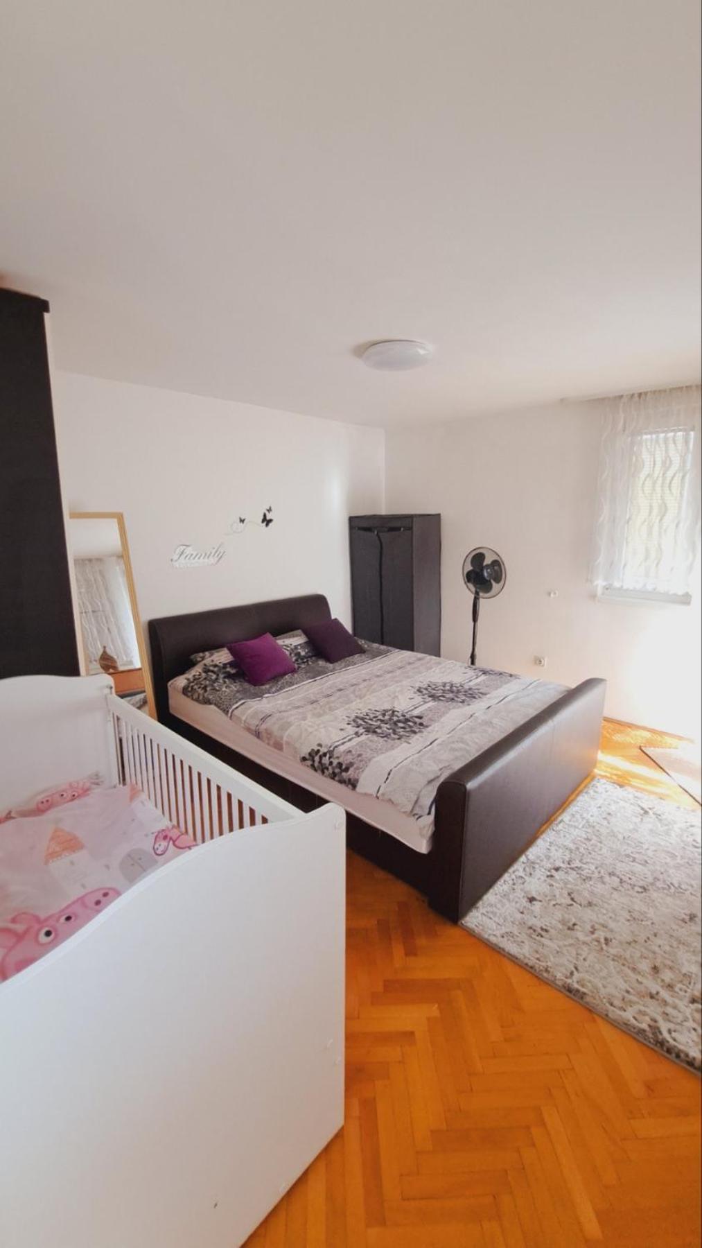 Apartma Old Town - *